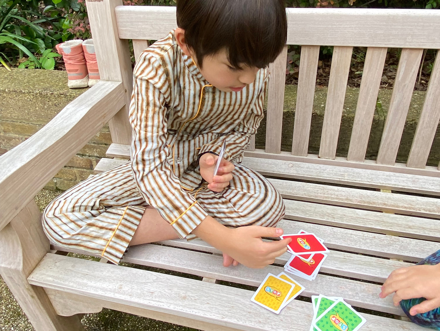 Stop - Card Game